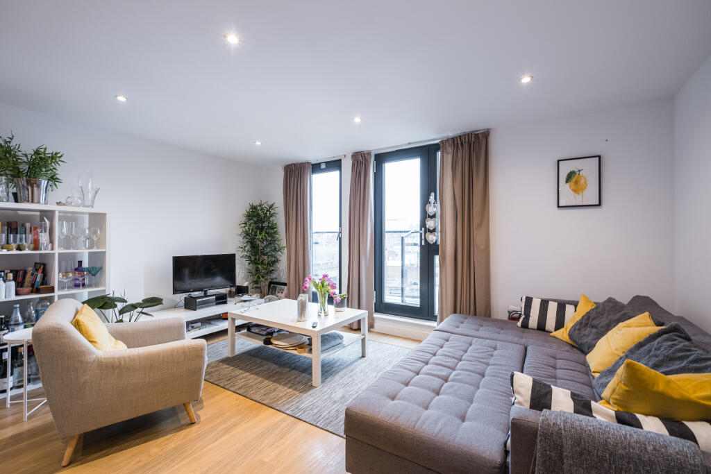 2 bed Apartment for rent in Bermondsey. From Urban Spaces