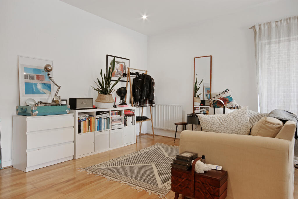 1 bed Apartment for rent in Hackney. From Urban Spaces