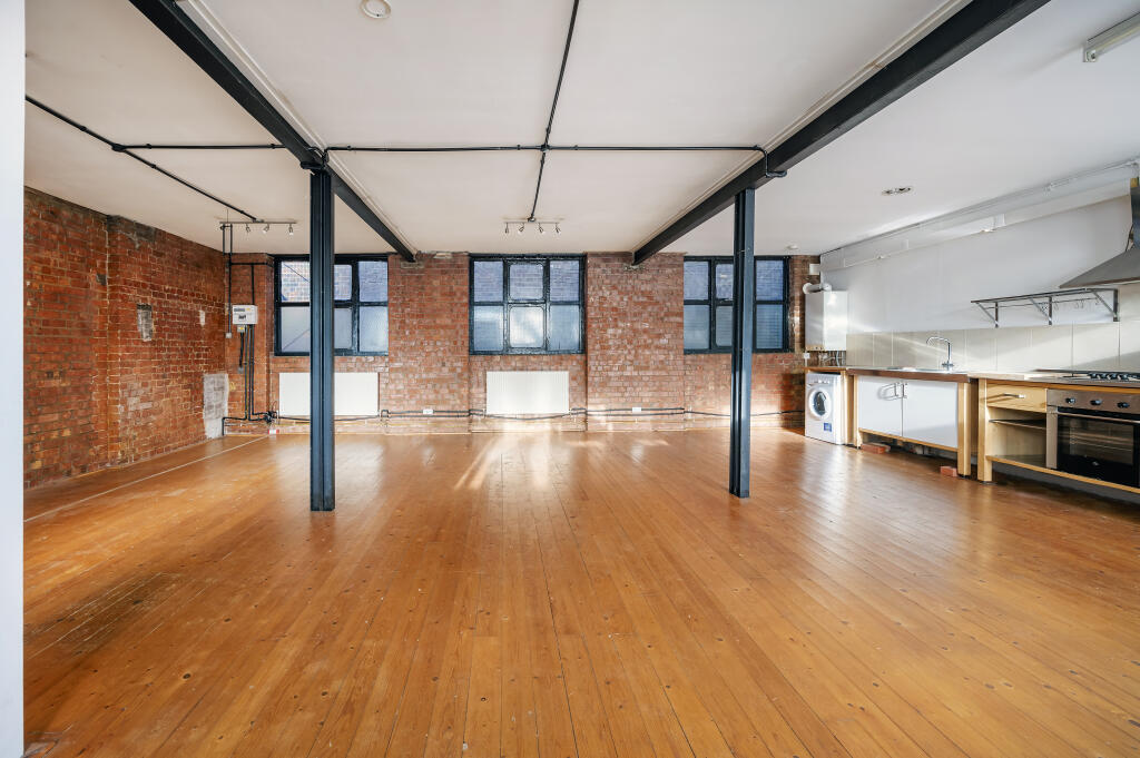1 bed Apartment for rent in Chingford. From Urban Spaces