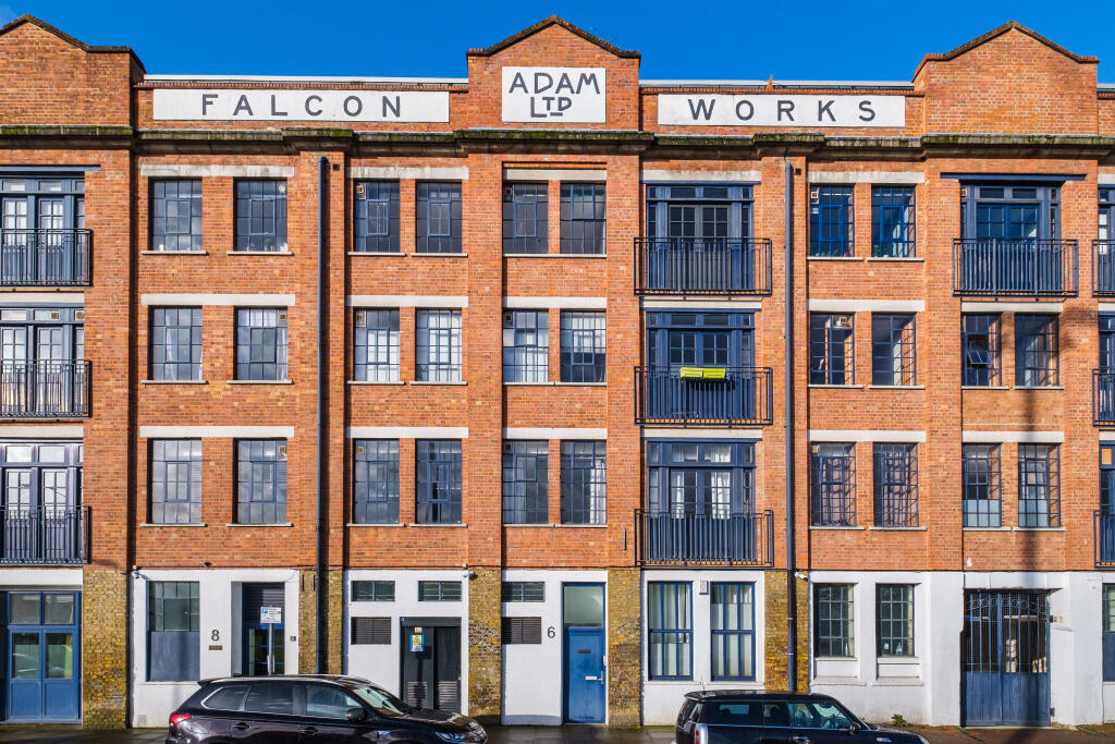 2 bed Apartment for rent in Bow. From Urban Spaces