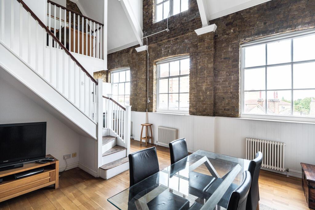 2 bed 1st Floor Flat for rent in London. From Urban Spaces