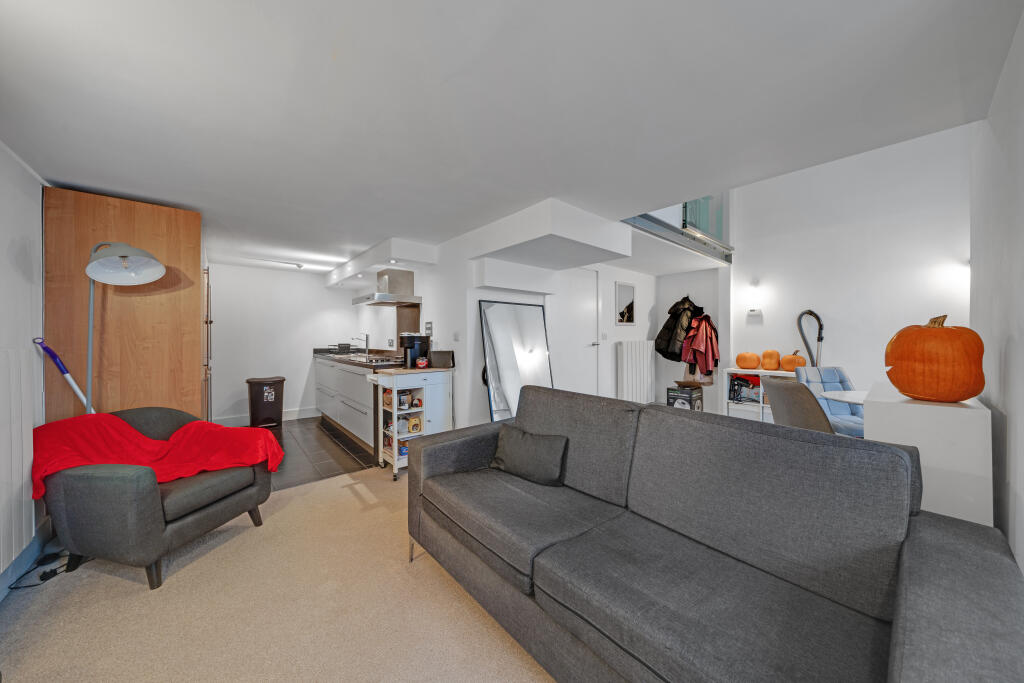 2 bed Apartment for rent in Woolwich. From Urban Spaces 2 bed Apartment for rent in Woolwich. From Urban Spaces