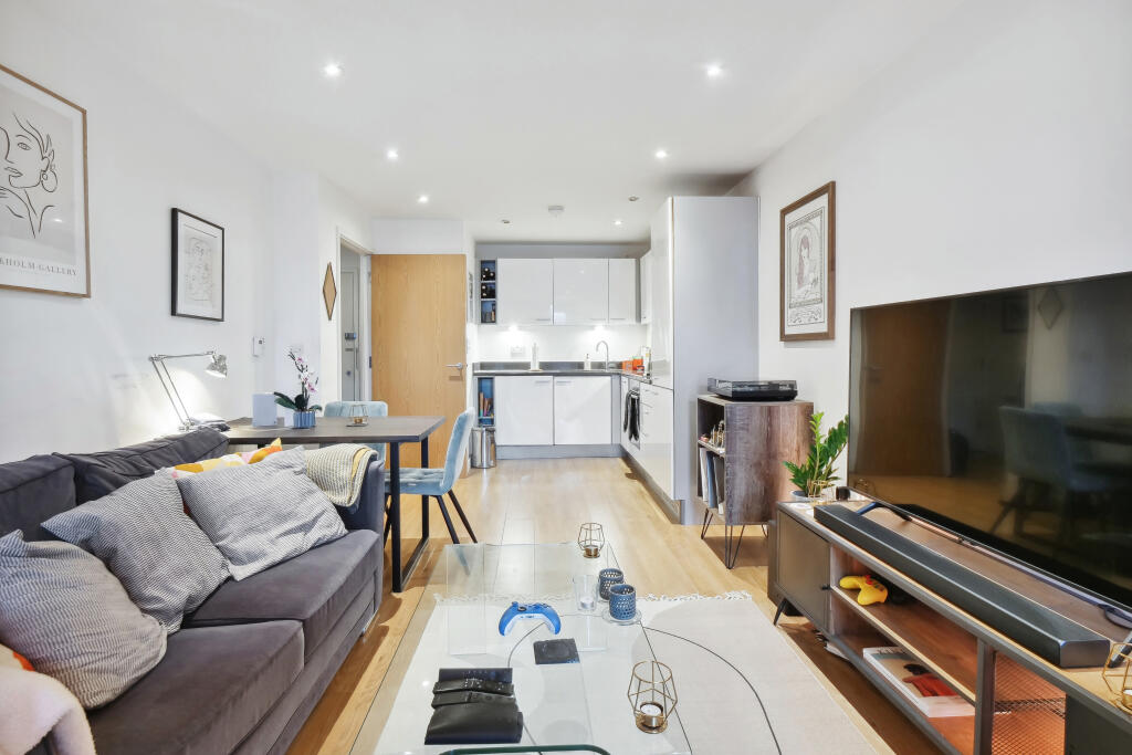 1 bed 1st Floor Flat for rent in Bermondsey. From Urban Spaces 1 bed 1st Floor Flat for rent in Bermondsey. From Urban Spaces
