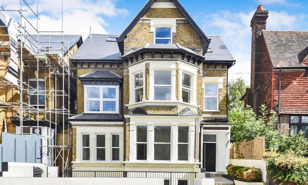 2 bed Apartment for rent in Croydon. From Time2Move - Tooting