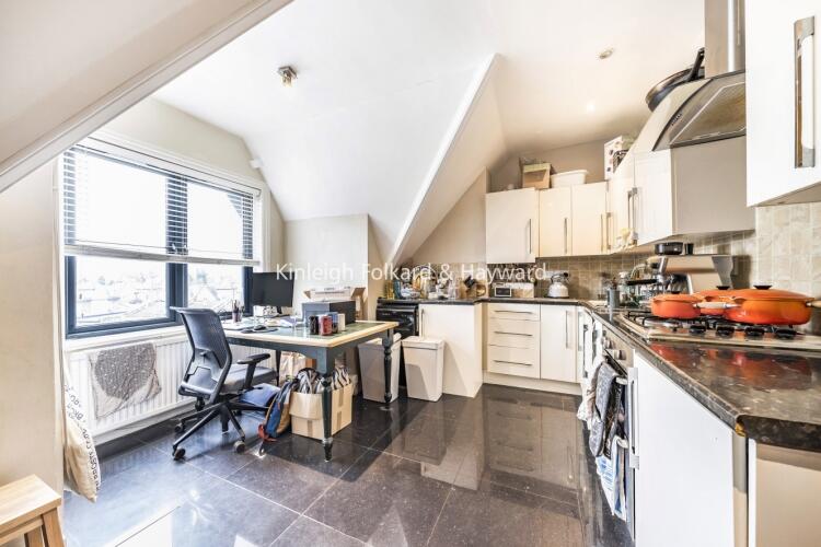 1 bed Flat for rent in Streatham. From Kinleigh Folkard and Hayward East Dulwich - Sales and Lettings