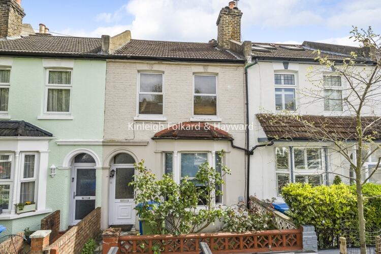 3 bed Detached House for rent in Camberwell. From Kinleigh Folkard and Hayward East Dulwich - Sales and Lettings