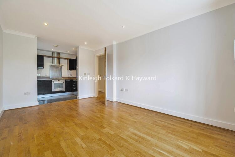 2 bed Flat for rent in Catford. From Kinleigh Folkard and Hayward East Dulwich - Sales and Lettings