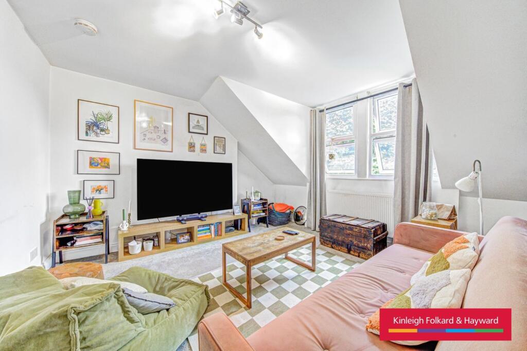 1 bed 1st Floor Flat for rent in London. From Kinleigh Folkard & Hayward - Sales - East Dulwich 1 bed 1st Floor Flat for rent in London. From Kinleigh Folkard & Hayward - Sales - East Dulwich