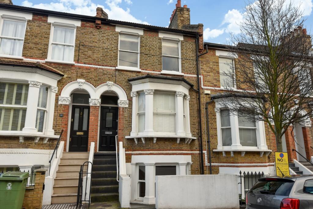 1 bed Annexe for rent in London. From Kinleigh Folkard & Hayward - Sales - East Dulwich 1 bed Annexe for rent in London. From Kinleigh Folkard & Hayward - Sales - East Dulwich