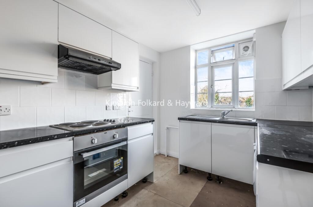 4 bed Apartment for rent in Hendon. From Kinleigh Folkard and Hayward Finchley - Sales and Lettings