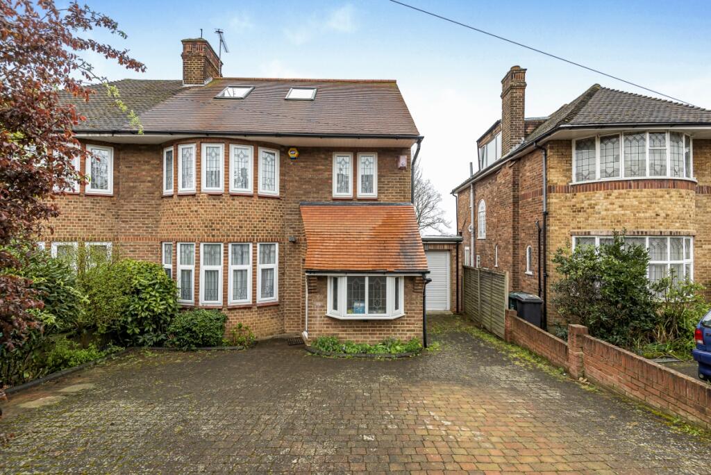 5 bed Detached for rent in London. From Kinleigh Folkard & Hayward - Sales - Finchley