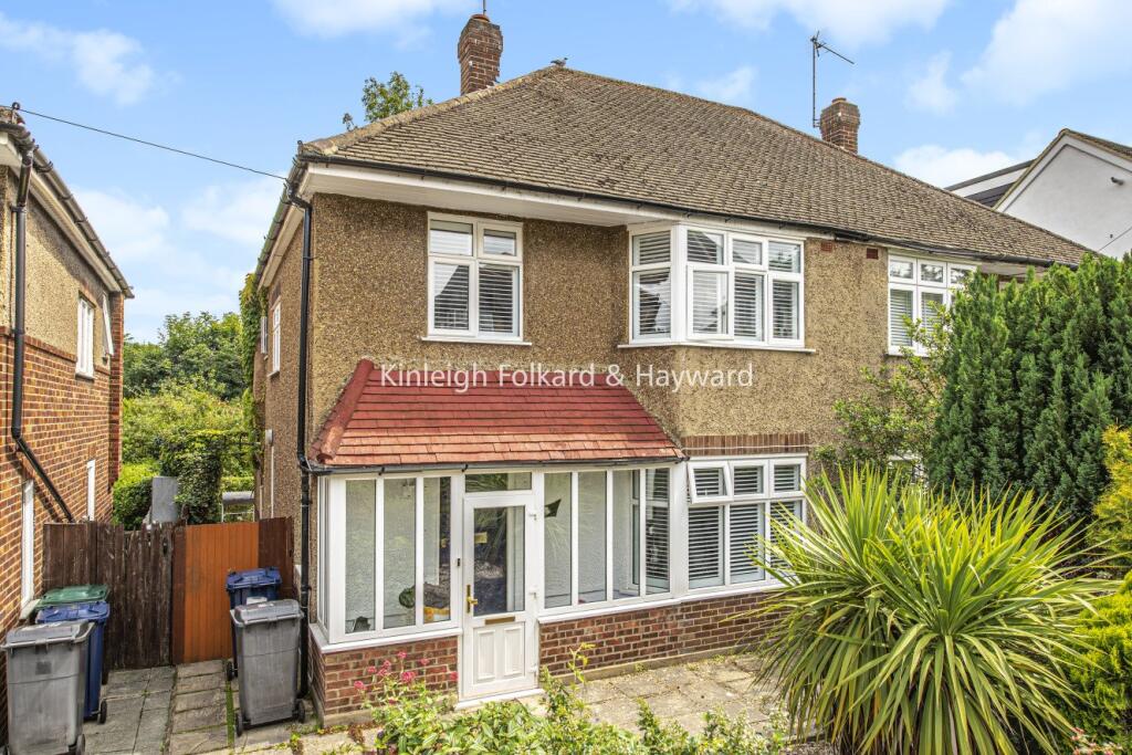 3 bed Detached for rent in Friern Barnet. From Kinleigh Folkard & Hayward - Sales - Finchley