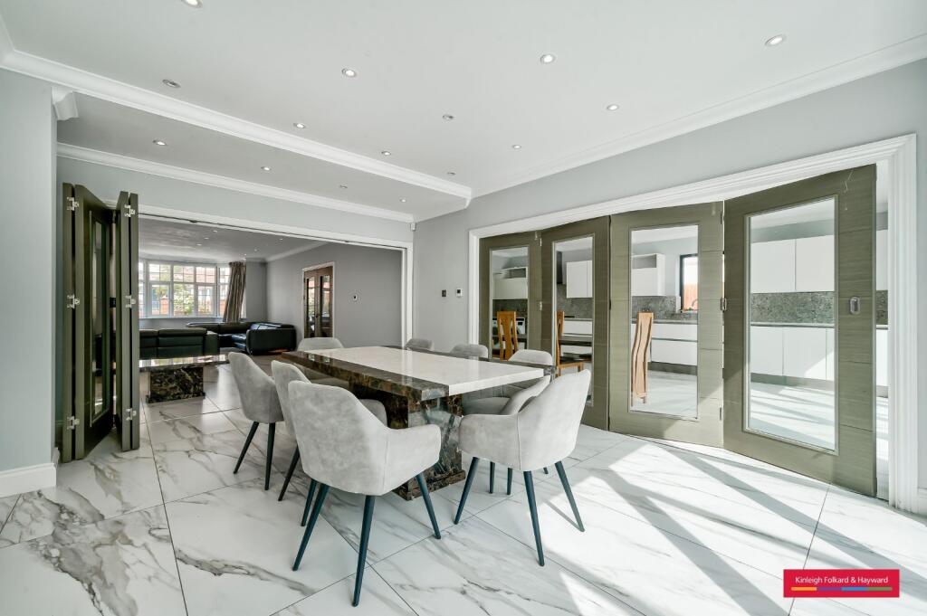 6 bed Detached for rent in Hendon. From Kinleigh Folkard & Hayward - Sales - Finchley 6 bed Detached for rent in Hendon. From Kinleigh Folkard & Hayward - Sales - Finchley