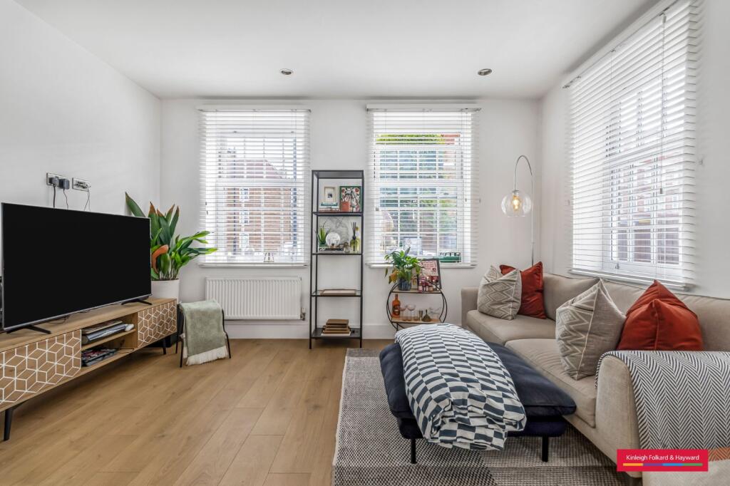 1 bed 1st Floor Flat for rent in Crews Hill. From Kinleigh Folkard & Hayward - Sales - Finchley