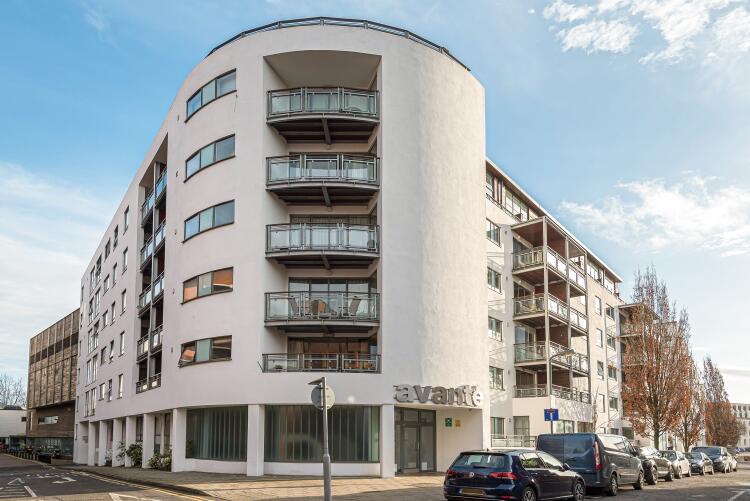 2 bed Flat for rent in Kingston upon Thames. From Kinleigh Folkard & Hayward - Kingston