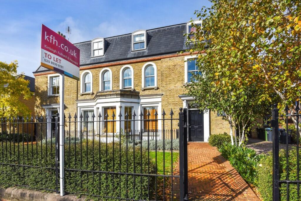 3 bed Not Specified for rent in Putney. From Kinleigh Folkard & Hayward - Sales - Kingston Upon Thames