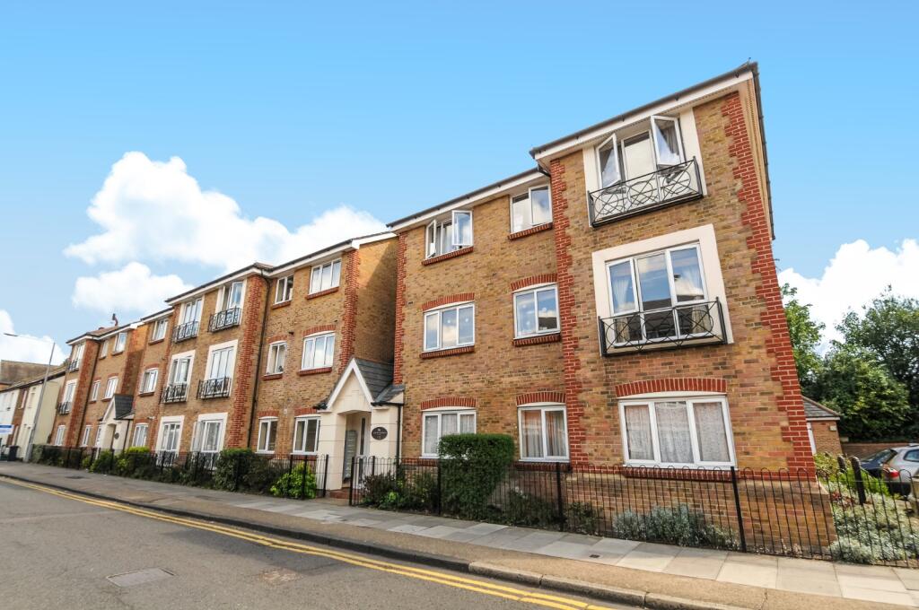 2 bed 1st Floor Flat for rent in Kingston upon Thames. From Kinleigh Folkard & Hayward - Sales - Kingston Upon Thames