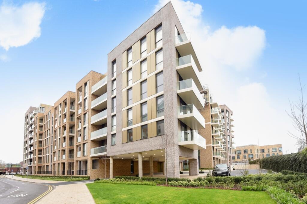 2 bed 1st Floor Flat for rent in Kingston upon Thames. From Kinleigh Folkard & Hayward - Sales - Kingston Upon Thames