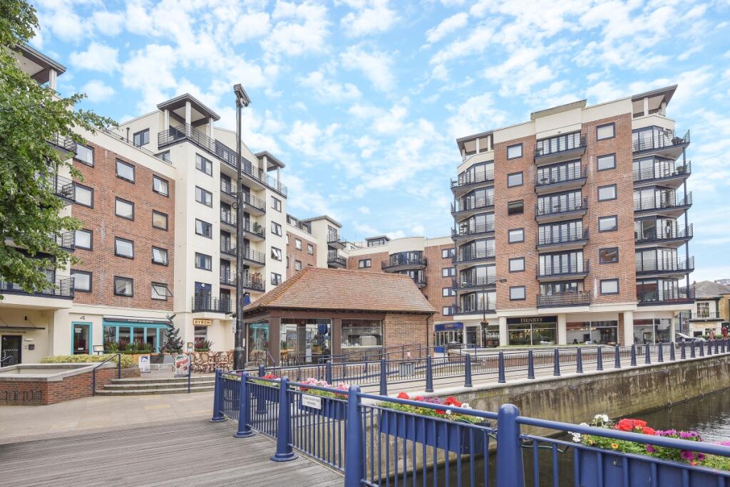 2 bed 1st Floor Flat for rent in Kingston upon Thames. From Kinleigh Folkard & Hayward - Sales - Kingston Upon Thames