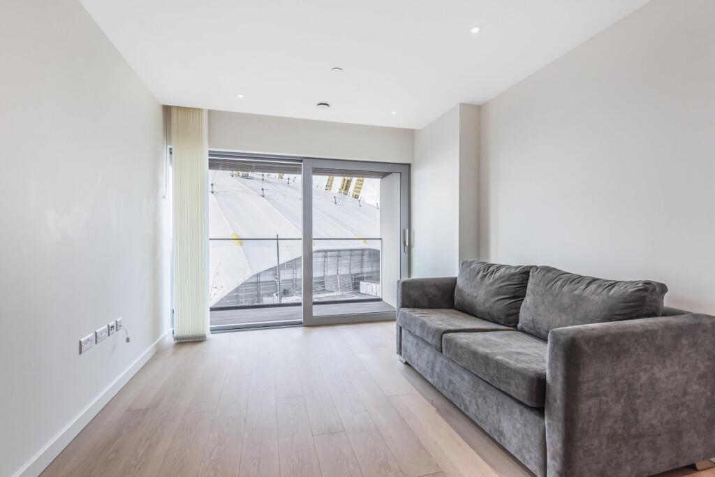 2 bed Apartment for rent in Greenwich. From Greenwich Peninsula Sales - London - Sales 2 bed Apartment for rent in Greenwich. From Greenwich Peninsula Sales - London - Sales