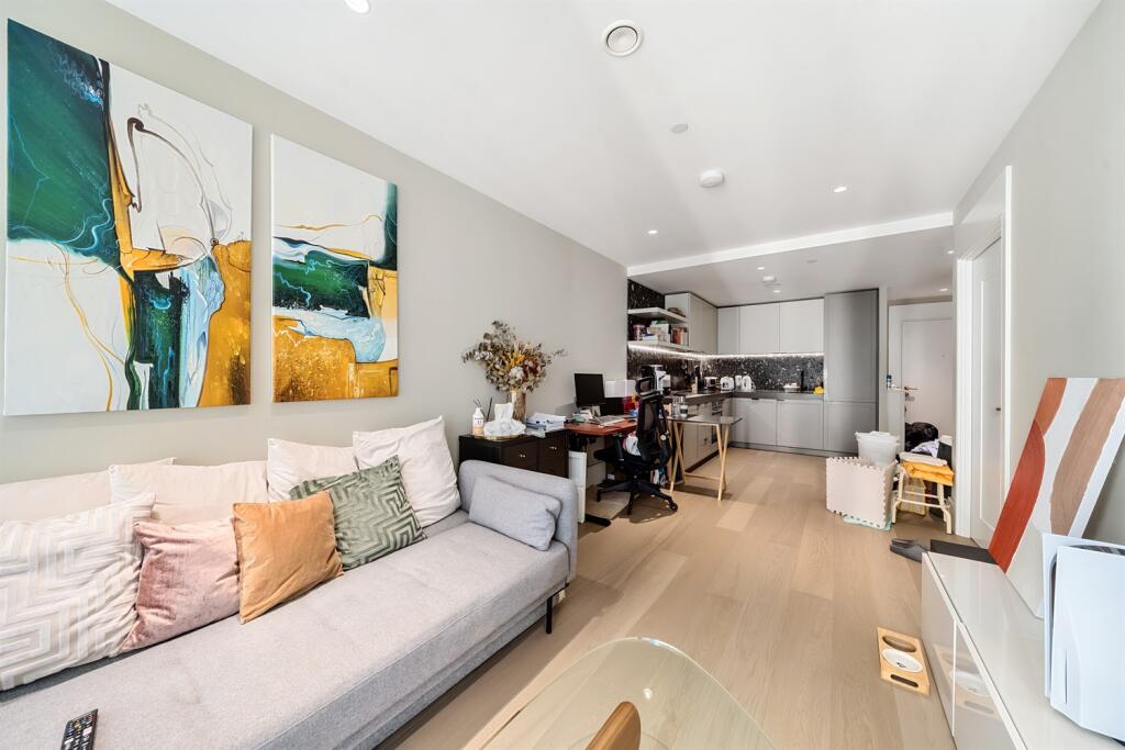 1 bed Apartment for rent in London. From Greenwich Peninsula Sales - London - Sales