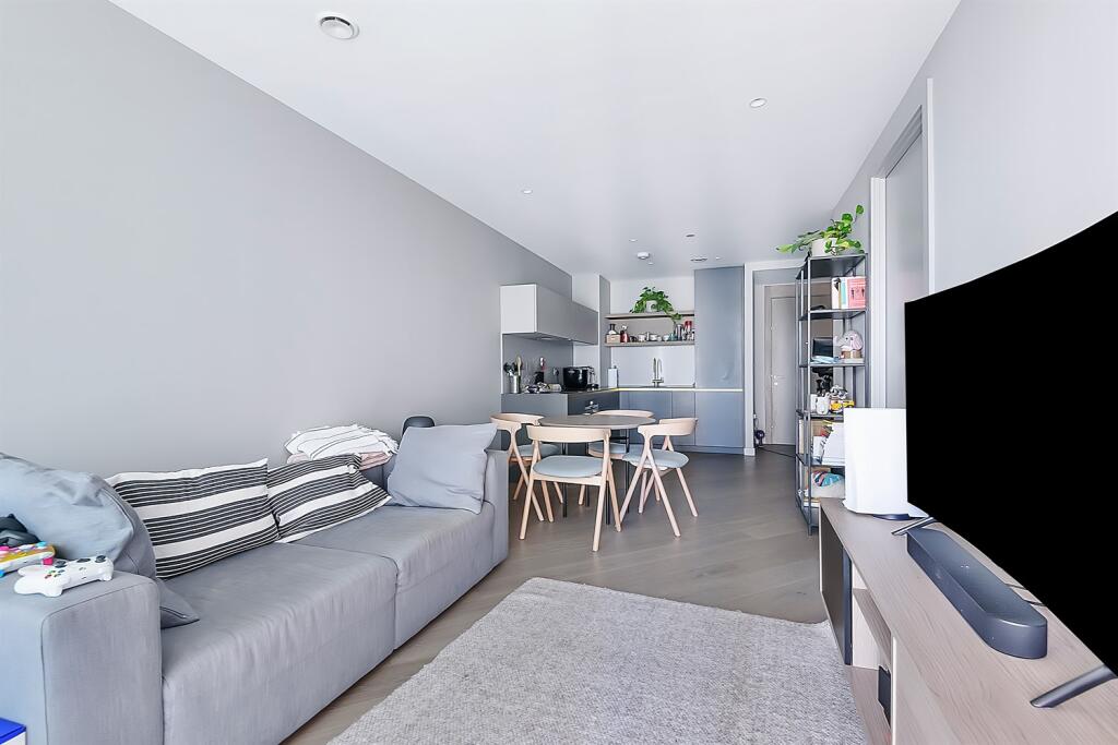 1 bed Apartment for rent in Greenwich. From Greenwich Peninsula Sales - London - Sales