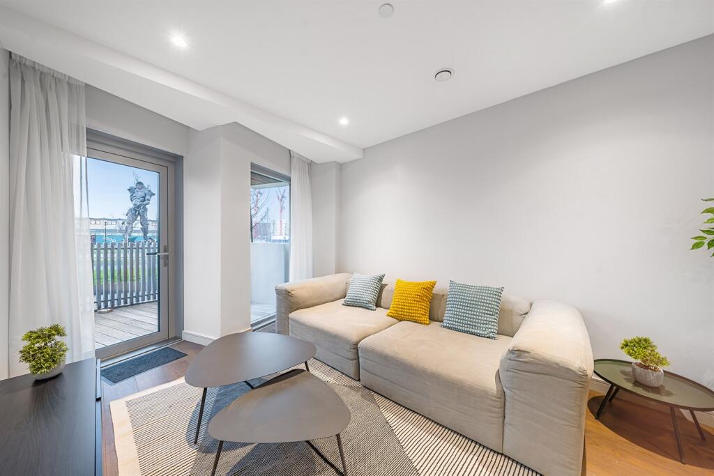 1 bed Apartment for rent in Greenwich. From Greenwich Peninsula Sales - London - Sales 1 bed Apartment for rent in Greenwich. From Greenwich Peninsula Sales - London - Sales