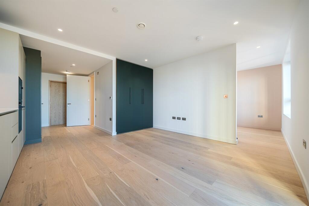 0 bed Apartment for rent in Greenwich. From Greenwich Peninsula Sales - London - Sales