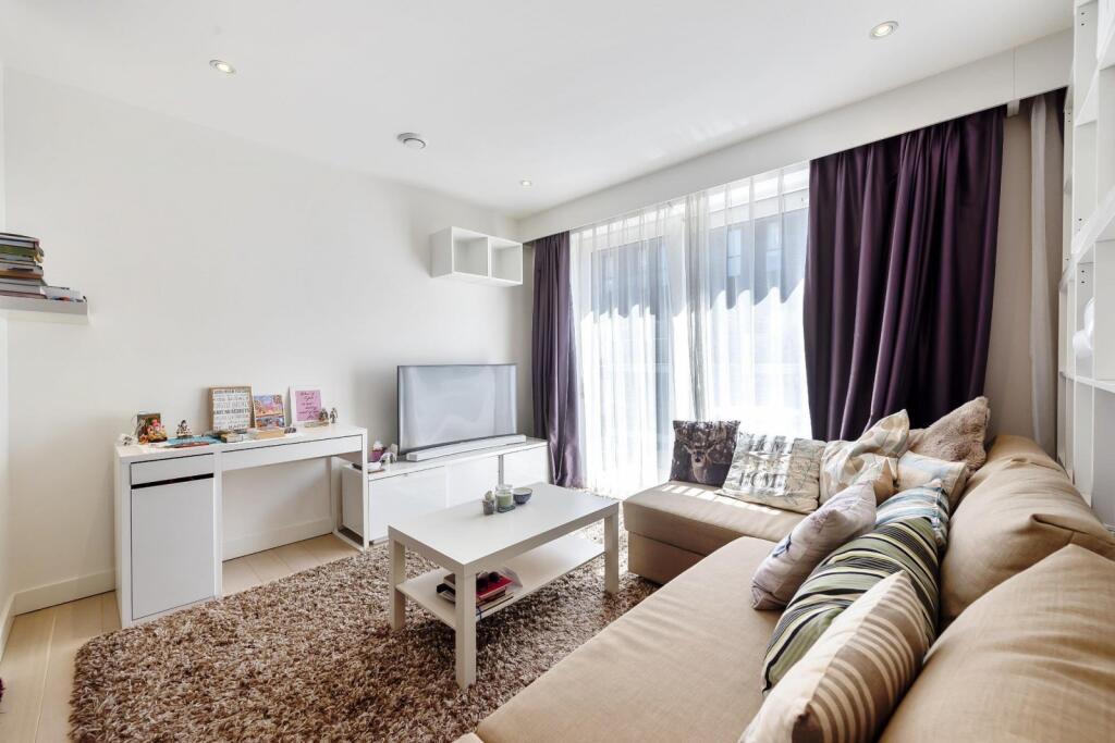 4 bed Apartment for rent in Greenwich. From Greenwich Peninsula Sales - London - Sales 4 bed Apartment for rent in Greenwich. From Greenwich Peninsula Sales - London - Sales