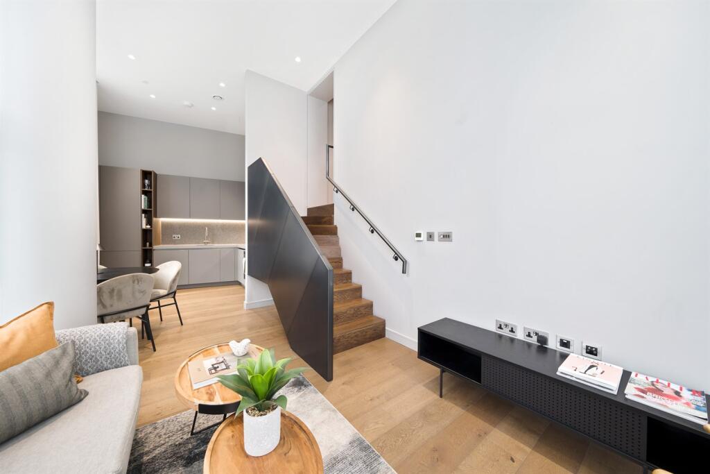 2 bed Apartment for rent in Greenwich. From Greenwich Peninsula Sales - London - Sales 2 bed Apartment for rent in Greenwich. From Greenwich Peninsula Sales - London - Sales