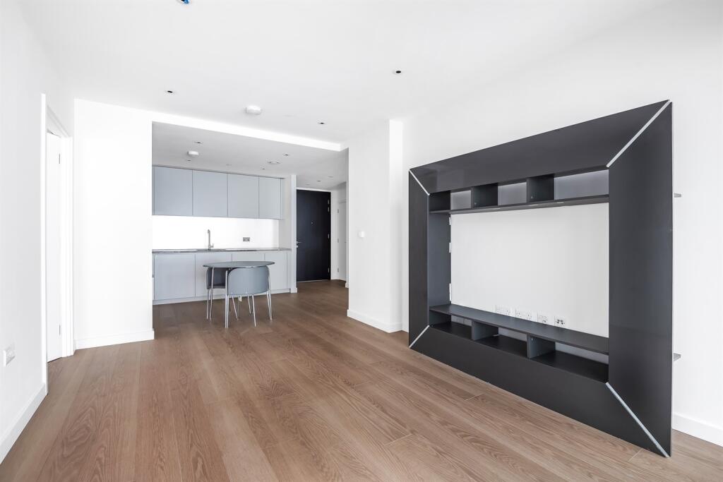 2 bed Apartment for rent in Greenwich. From Greenwich Peninsula Sales - London - Sales