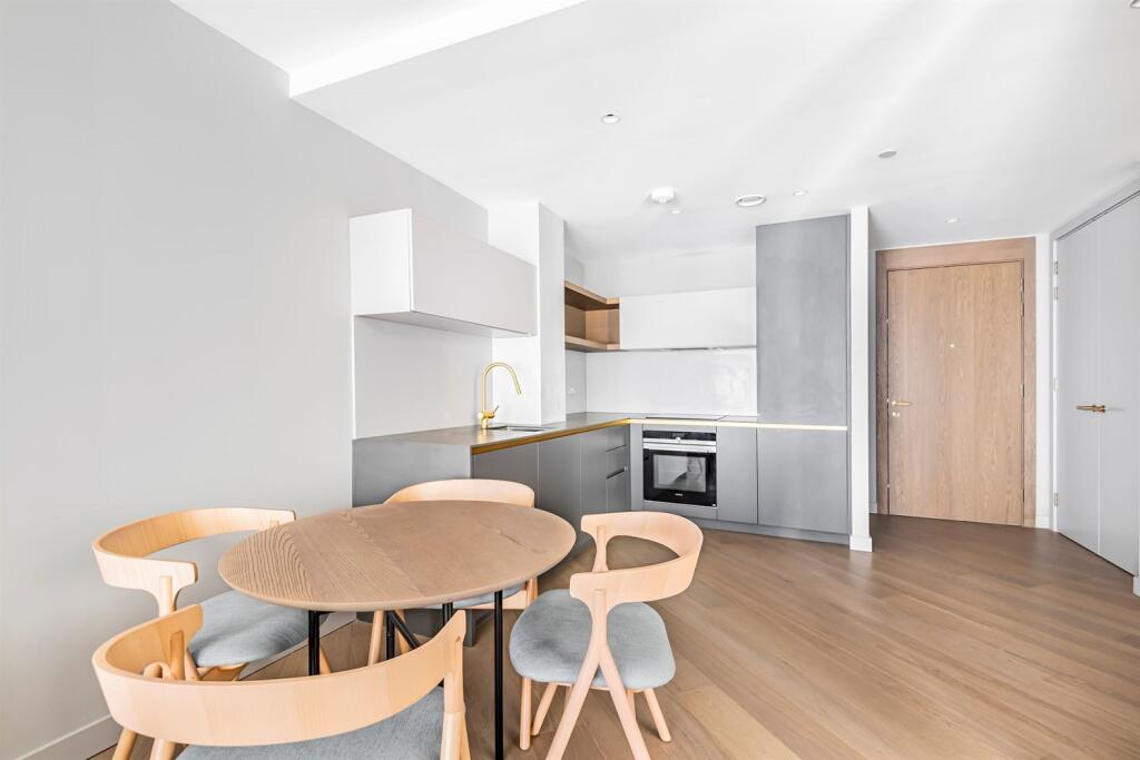 1 bed Apartment for rent in Greenwich. From Greenwich Peninsula Sales - London - Sales 1 bed Apartment for rent in Greenwich. From Greenwich Peninsula Sales - London - Sales
