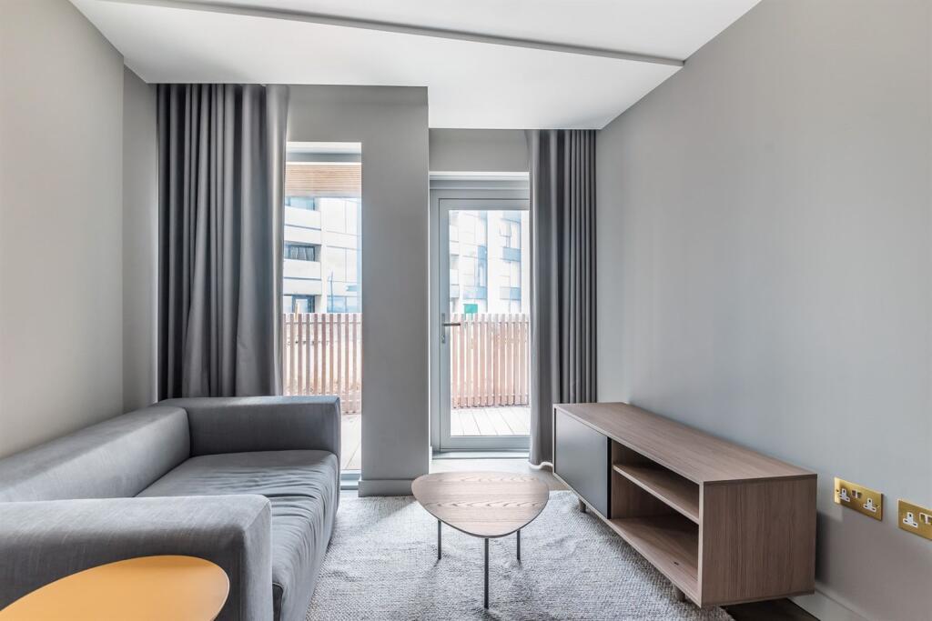 4 bed Apartment for rent in Greenwich. From Greenwich Peninsula Sales - London - Sales 4 bed Apartment for rent in Greenwich. From Greenwich Peninsula Sales - London - Sales