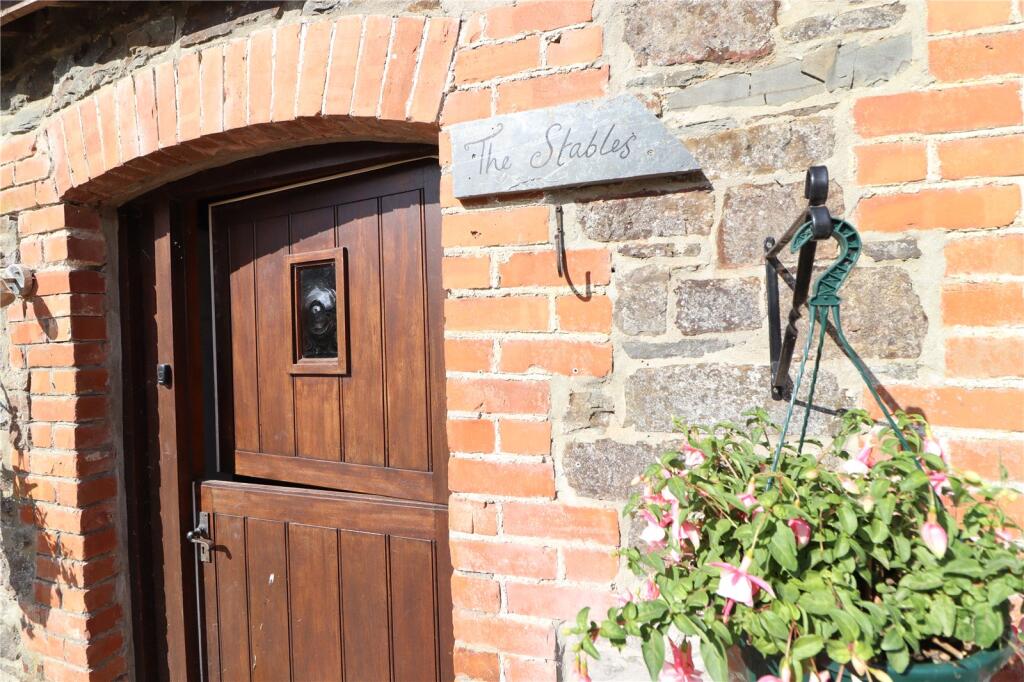 3 bed End of Terrace for rent in Chittlehampton. From Chequers - Barnstaple 3 bed End of Terrace for rent in Chittlehampton. From Chequers - Barnstaple