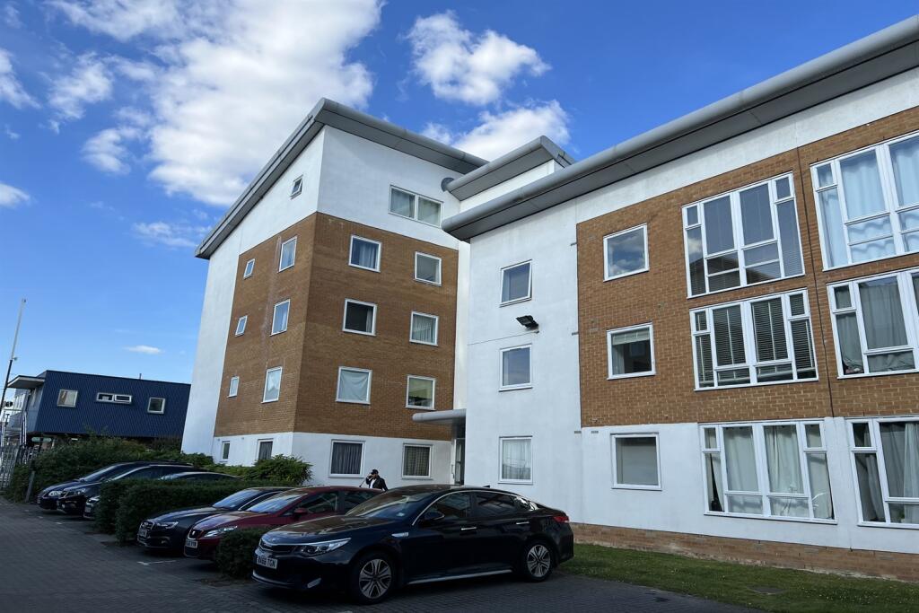 2 bed Apartment for rent in Woolwich. From Spencer James Residential - London 2 bed Apartment for rent in Woolwich. From Spencer James Residential - London