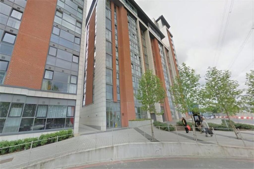 1 bed Apartment for rent in Poplar. From Spencer James Residential - London
