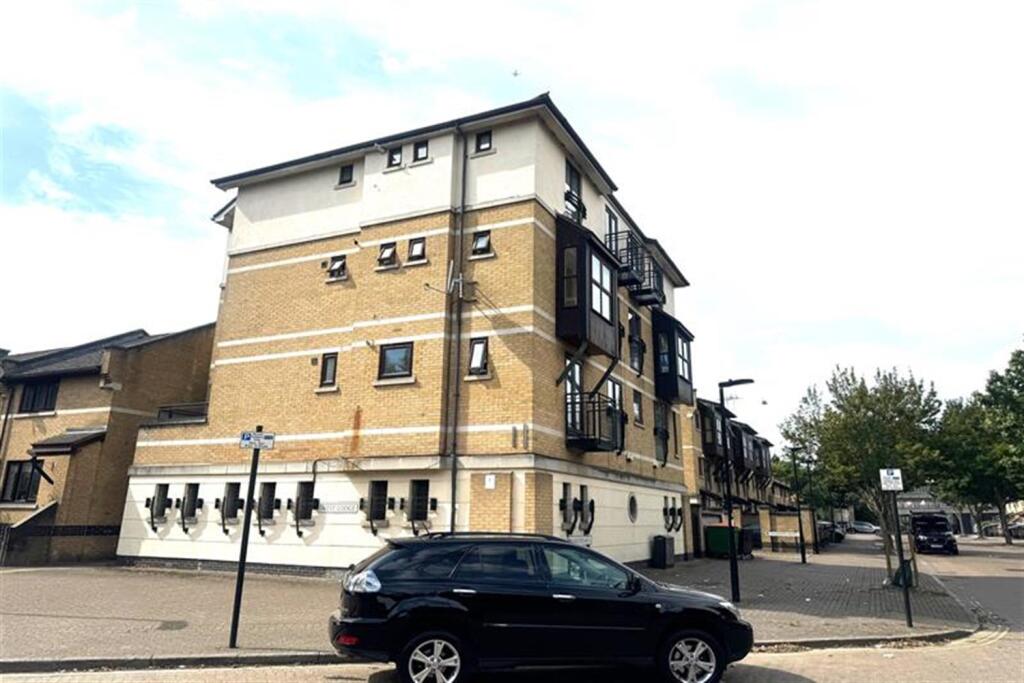 2 bed Apartment for rent in Poplar. From Spencer James Residential - London
