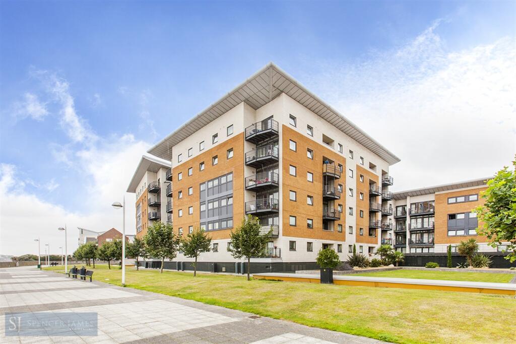 3 bed Apartment for rent in Woolwich. From Spencer James Residential - London
