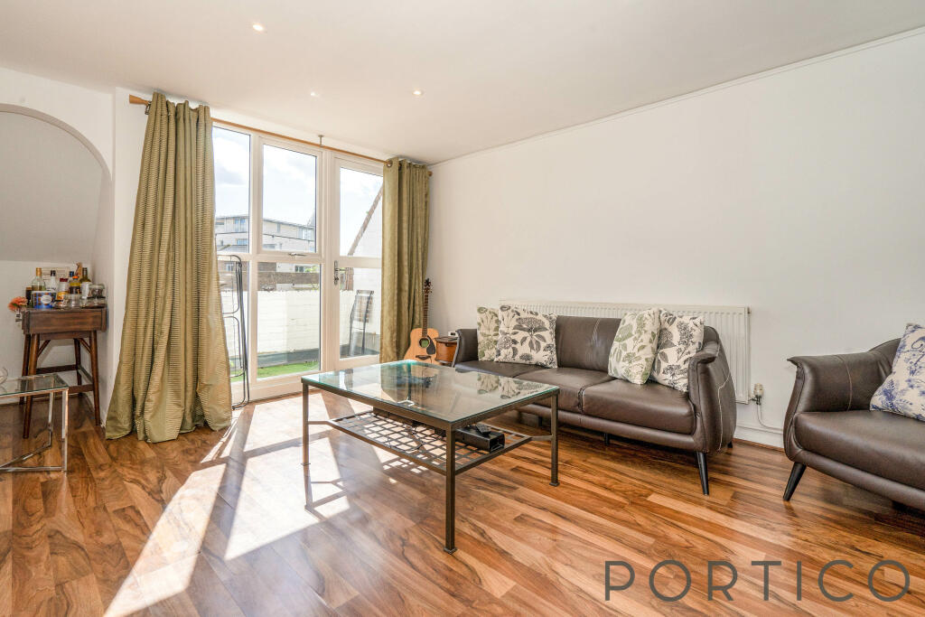 2 bed Apartment for rent in Battersea. From First Union Property Services Battersea