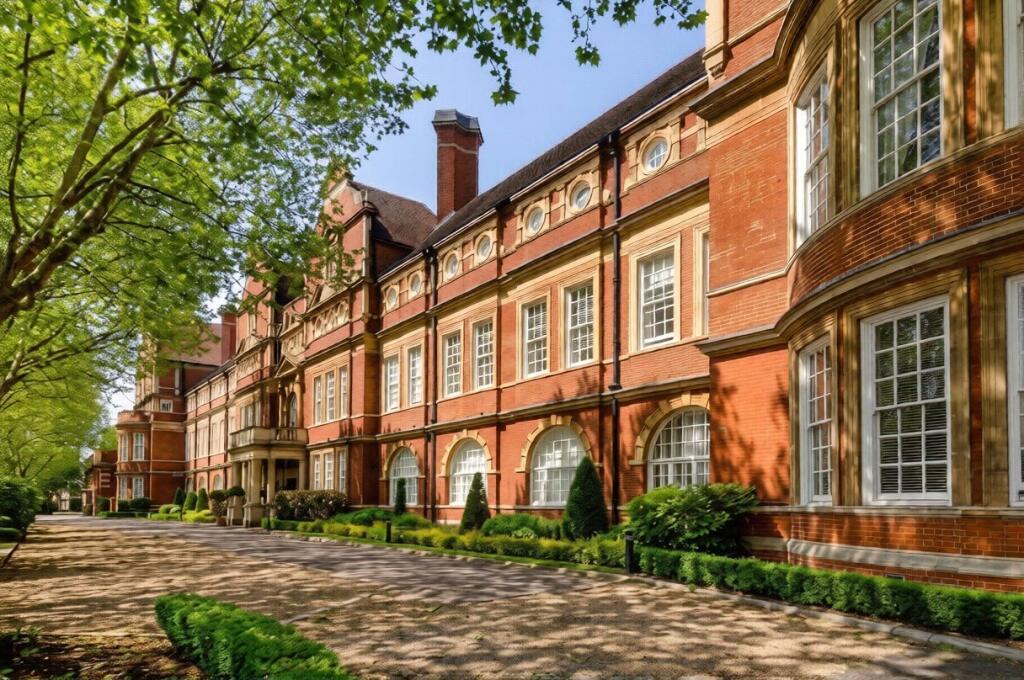 4 bed Studio for rent in London. From Portico - Battersea Square