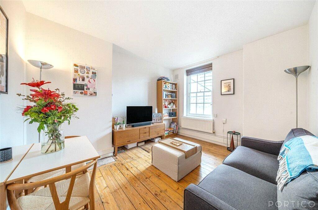 1 bed 1st Floor Flat for rent in Battersea. From Portico - Battersea Square