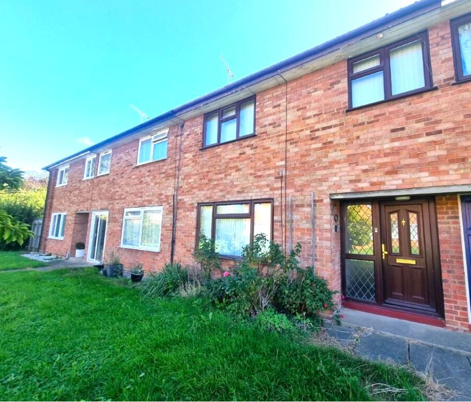 3 bed Mid Terraced House for rent in Ipswich. From Home From Home - Ipswich