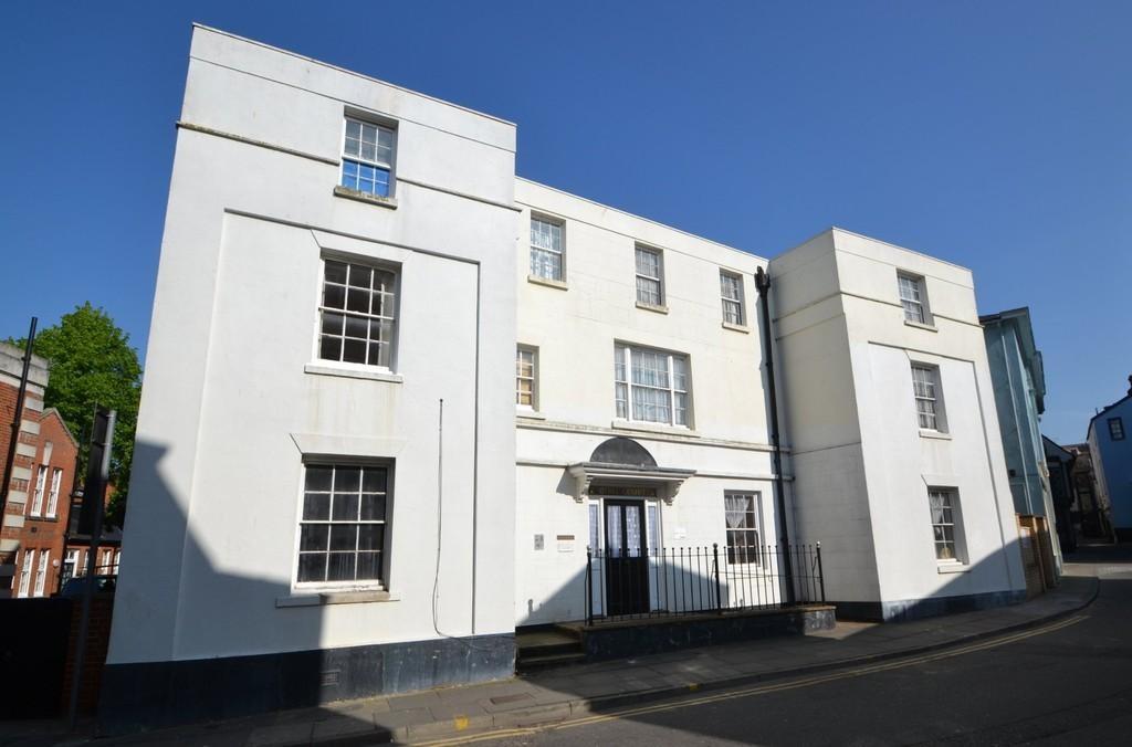 1 bed 1st Floor Flat for rent in Ipswich. From Home From Home - Ipswich