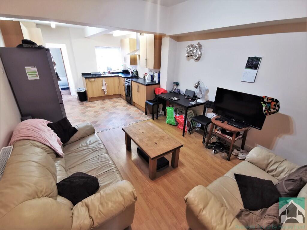 4 bed Mid Terraced House for rent in Birmingham. From House Hunt - Birmingham