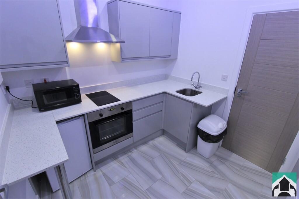 1 bed Mid Terraced House for rent in Birmingham. From House Hunt - Birmingham