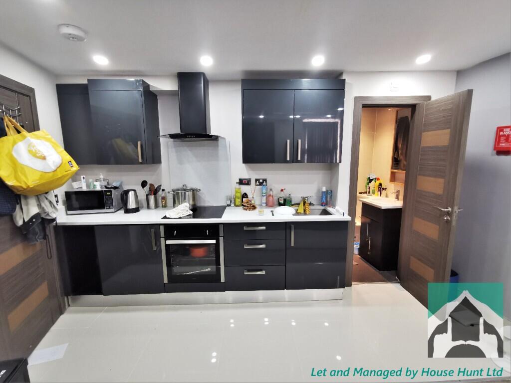 1 bed Mid Terraced House for rent in Birmingham. From House Hunt - Birmingham