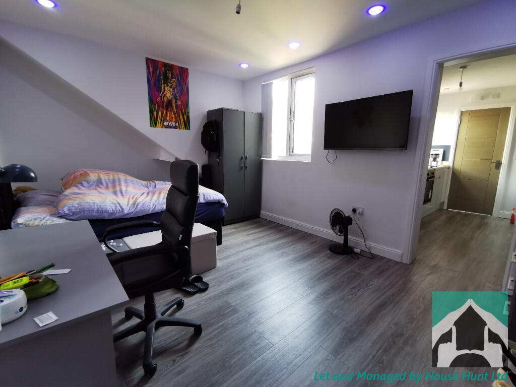 1 bed 1st Floor Flat for rent in Birmingham. From House Hunt - Birmingham 1 bed 1st Floor Flat for rent in Birmingham. From House Hunt - Birmingham