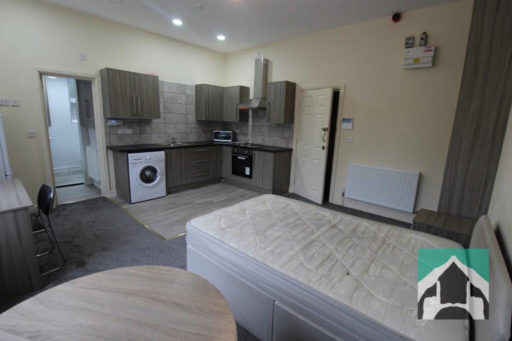1 bed 1st Floor Flat for rent in Birmingham. From House Hunt - Birmingham