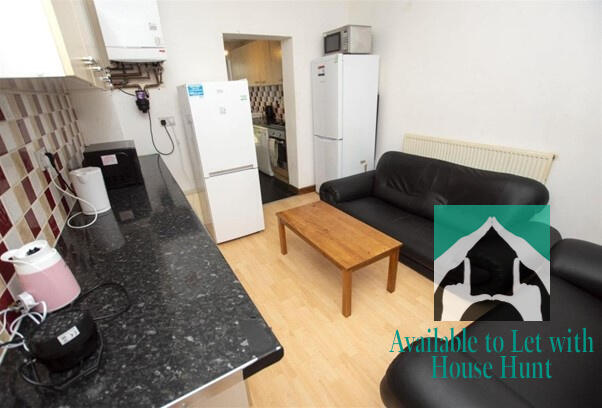 5 bed Mid Terraced House for rent in Birmingham. From House Hunt - Birmingham
