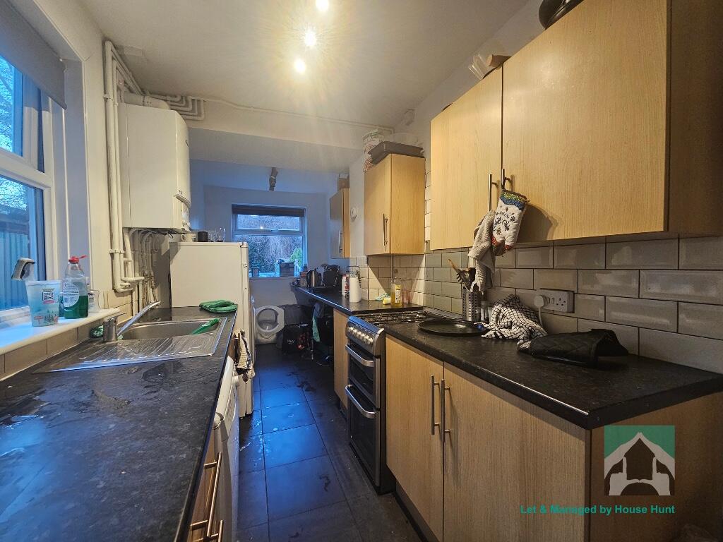 4 bed Mid Terraced House for rent in Birmingham. From House Hunt - Birmingham